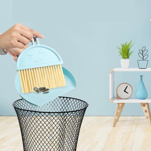 Montessori cleaning set brush for toddler